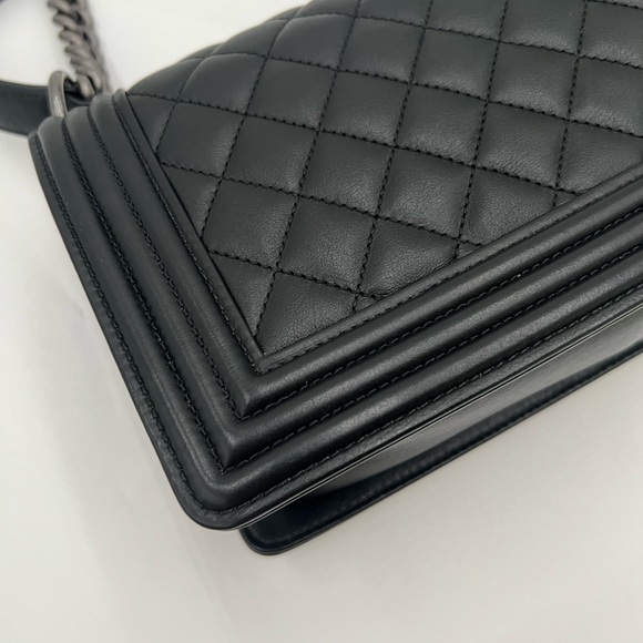CHANEL BOY MEDIUM - Picture 3 of 7